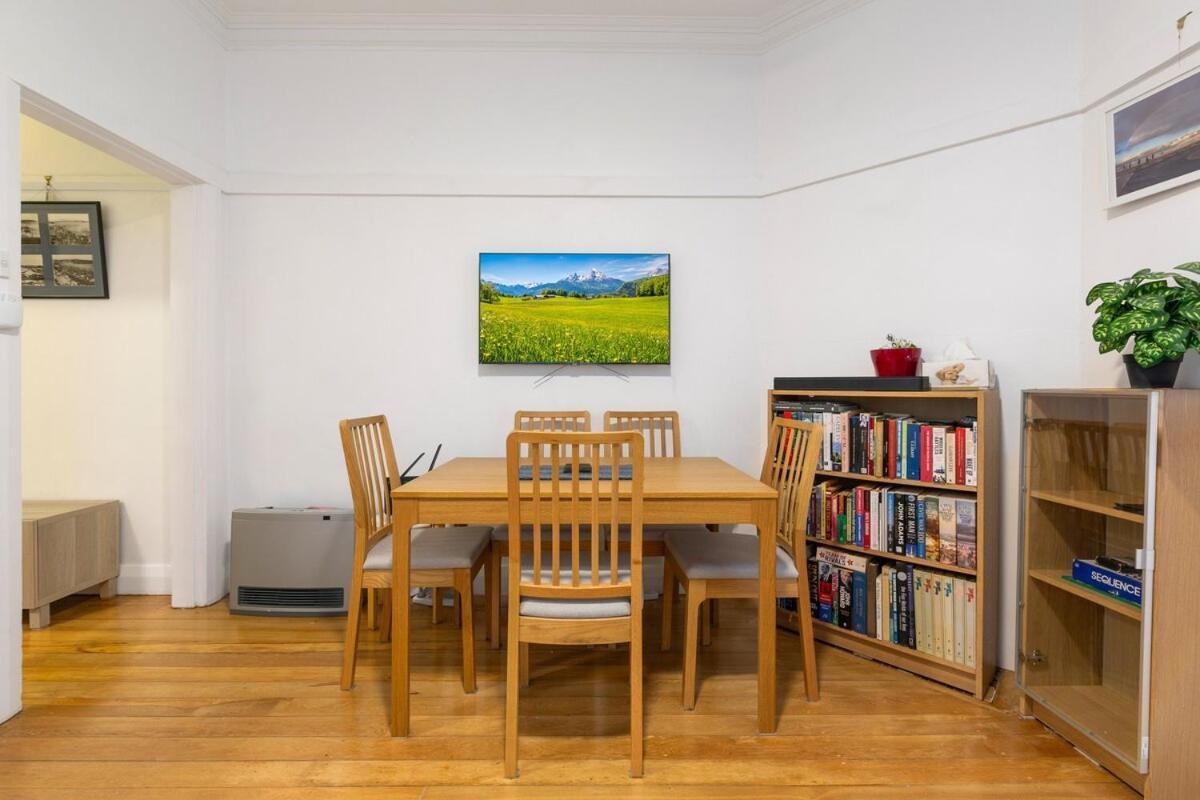 Simply Bondi 2 Bedrooms *